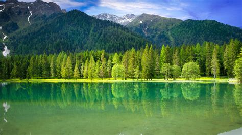 青山翠林，湖泊流水，绝美自然4k风景壁纸，高清大图4200x2363，畅享绿色视觉盛宴！ 墨鱼部落格