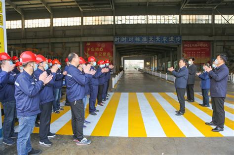 集团公司领导春节慰问生产一线干部员工