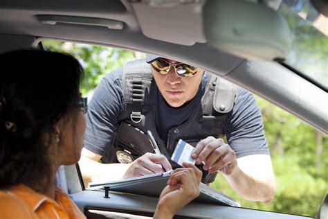 Routine Traffic Stops Do I Have To Show My Id What You Need To Know About Routine Traffic Stops