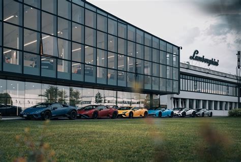 Lamborghini stawia sobie za cel redukcję emisji o 40 w całym łańcuchu