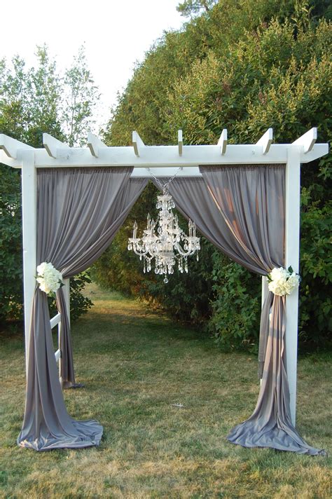 Drapes for outdoor pergola..where to find? : r/weddingplanning