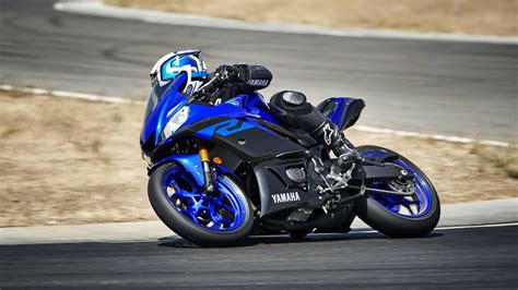 Yamaha já registra nova YZF R3 2019 no Brasil Lubes em Foco