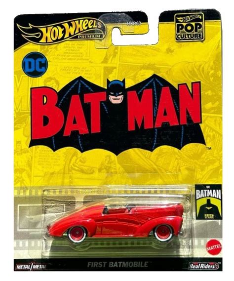 HOT WHEELS PREMIUM POP CULTURE DC BATMAN First Batmobil HVJ40