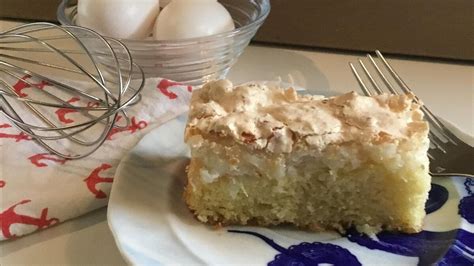 Coconut Meringue Cake | Rezept