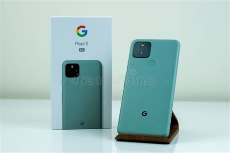 Google Pixel 5 in Sorta Sage Color Next To Its Box. Editorial Photo ...