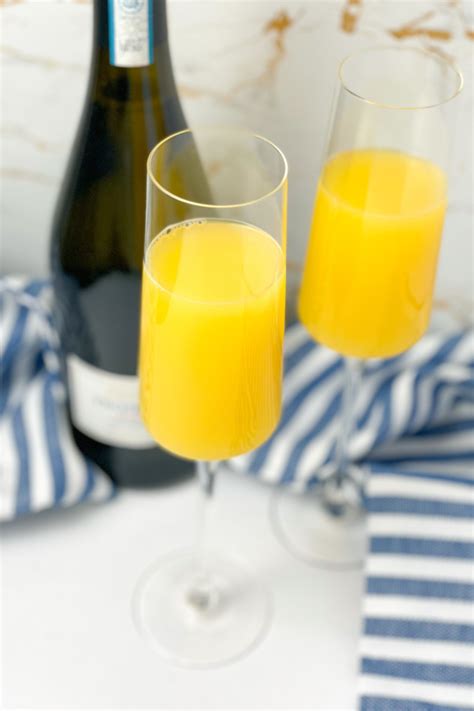 The Best Easy Mimosa Recipe Zen And Honey