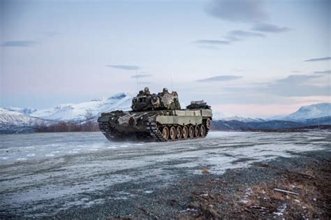 La Norvegia invia carri armati Leopard 2 in Ucraina Bjørn Arild Gram