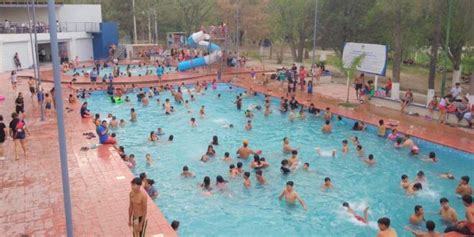 Familias Matehualenses Abarrotan Rea Acu Tica Del Centro Recreativo