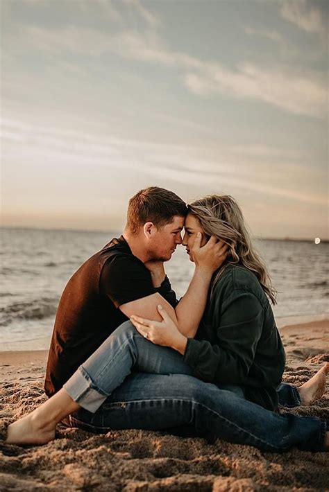 Review Of Couples Photoshoot Ideas On The Beach 2022