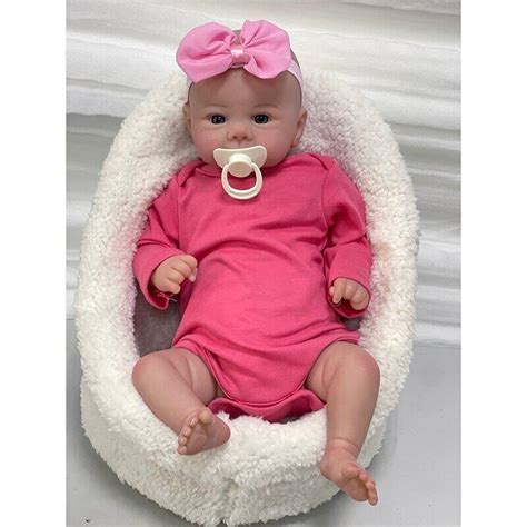 49CM Baby Girl Reborn Doll Soft Cuddly Body Lifelike 3D Skin Paint