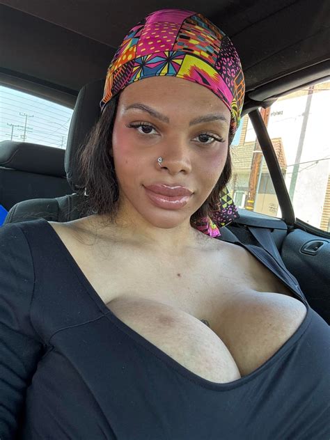 Halle Hayes - Halle Hayes added a new photo.