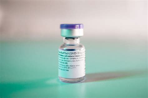 Vaccins contre la Covid 19 deux milliards de doses sécurisées OMS