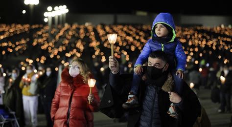 Santuário De Fátima Espera Dezenas De Milhares Para Peregrinação De 12