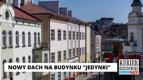 Remont dachu Szkoły Podstawowej nr 1 Najstarszej rzeszowskiej