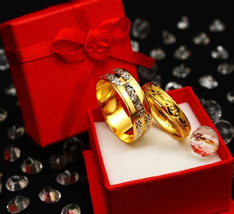 Joyas en Navidad el mejor regalo De tiempos de antaño Joyas