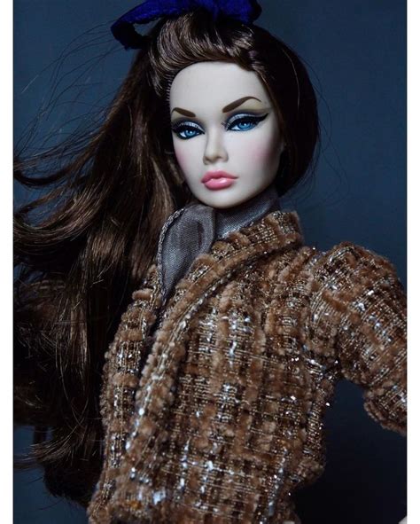 Unterwasser On Instagram Beach Babe In Winter Mood Love This Poppy Poppyparker