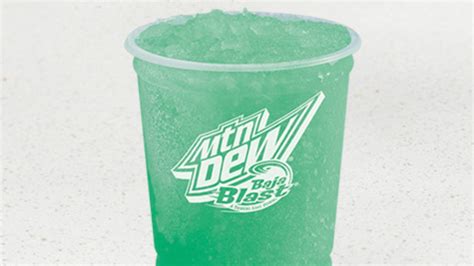 This Taco Bell Baja Blast Hack Is What Summer Dreams Are Made Of