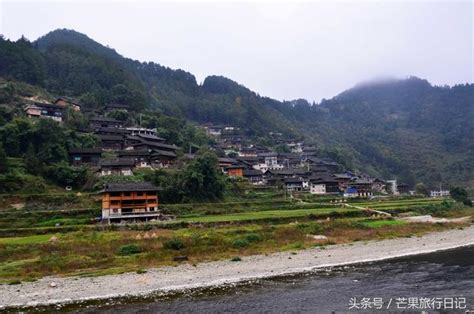 在貴州黔東南，有一個不為人知的苗寨，依山傍水，宛如世外桃源 每日頭條