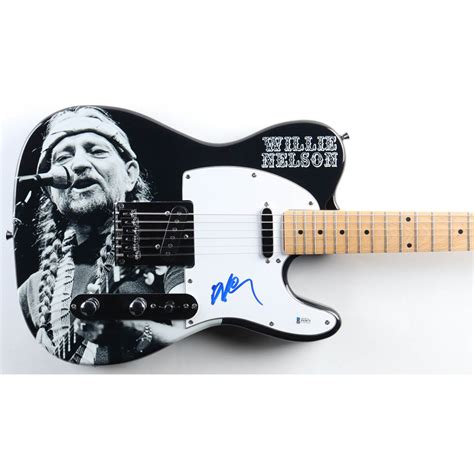 Willie Nelson Signed Electric Guitar (Beckett) | Pristine Auction