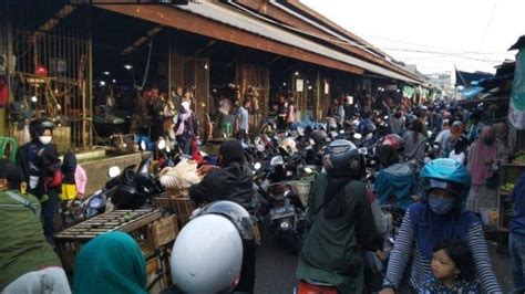 Jelang Lebaran Masih Pandemi Corona Pasar Hingga Mall Di Sukoharjo