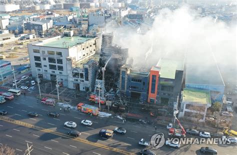 인천 석남동 공장지대 화재하루만에 완전 진화 한국경제