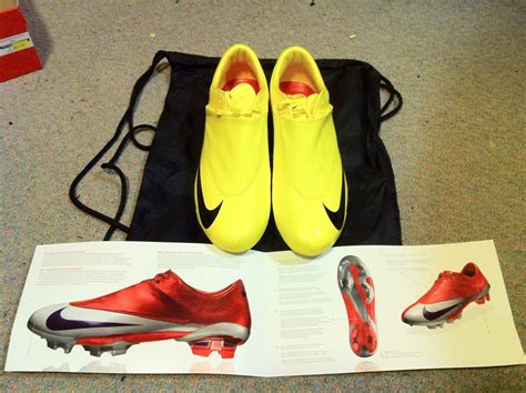 daengsports: Nike Mercurial Vapor V SG Yellow size 8.5 uk