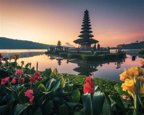 Wallpaper Bali, temple, lake, flowers, Indonesia 1920x1200 Picture, Image