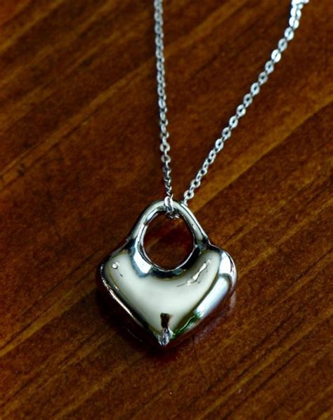 Heart Pendant Necklace Kandsimpressions