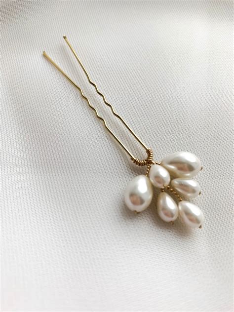 Pearl Hair Pins Bridal Ivory Hair Pins Wedding Gold Etsy