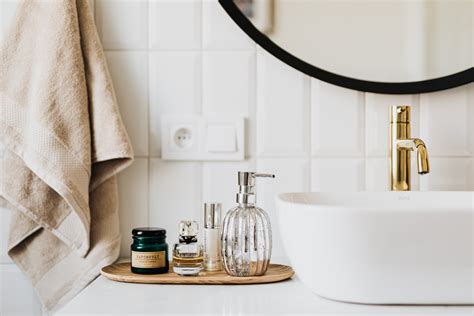 Epoxy Grout for Tiles: Worth the hype? - DIAMOND INTERIORS