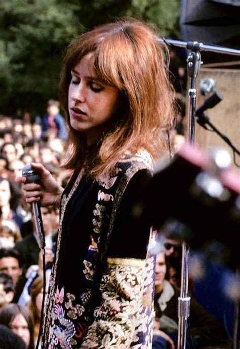 Grace Slick Of Jefferson Airplane 1967 Roldschoolcool