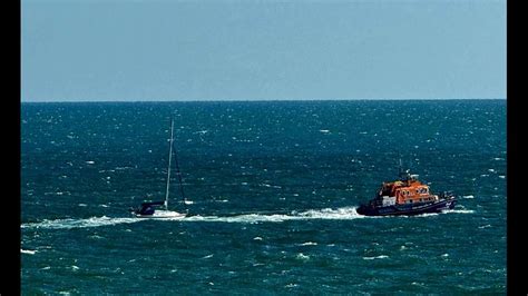 Rosslare Harbour And Kilmore Quay Rnli Come To The Aid Of Two People Rnli