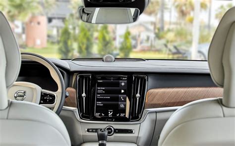 New Volvo V90 interior | Jensen & Scheele Bil