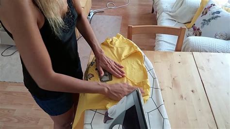 Beautiful Wife Is Ironing Asmr Ironing ütü 10 Youtube