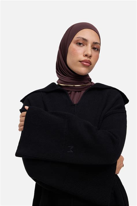 Knitted Collar Dress | Black | MERRACHI