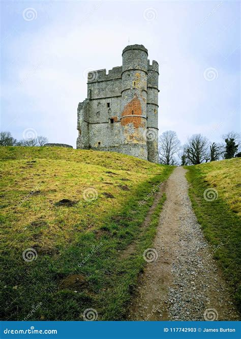 Castle in newbury stock image. Image of newbury, ruins - 117742903