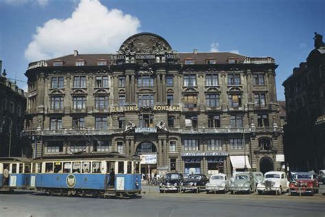 Trams and their history around the world