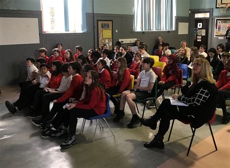 🎬 Oscar star Lesley Paterson has... - Stirling Council