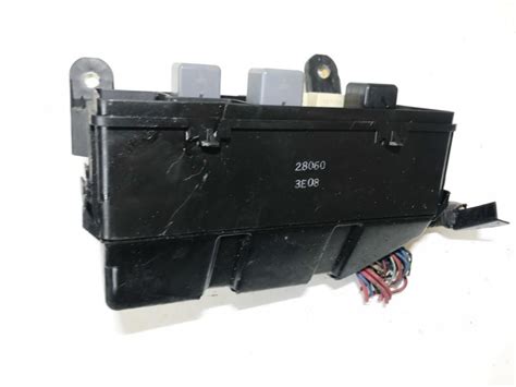 9098782022 90987 82022 156700 2470 Fuse Box Toyota RAV 4 2002 2 0L