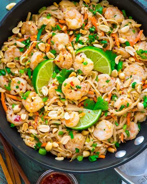 Shrimp Pad Thai {quick Easy One Pan}