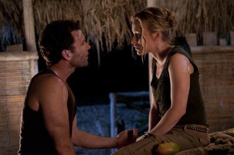 Ben Mercer Eion Bailey And Annie Walker Piper Perabo In Covert