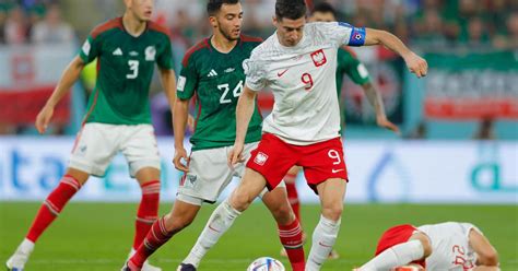 Polands Lewandowski Misses Penalty In Mexico Stalemate