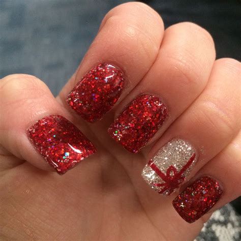 Red Nails With Bows