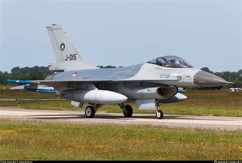 J 015 Royal Netherlands Air Force General Dynamics F 16am Fighting Falcon Photo By Alexis