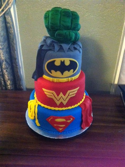 Marveldc Cake