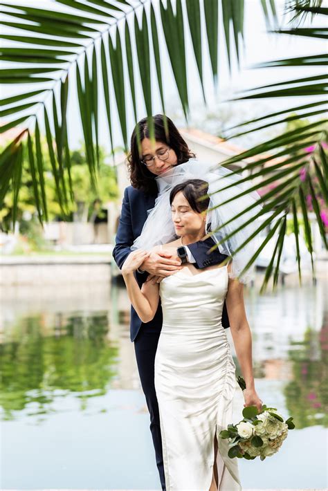 Davis Island Beach & Tampa Courthouse Wedding - Orlando Micro Wedding