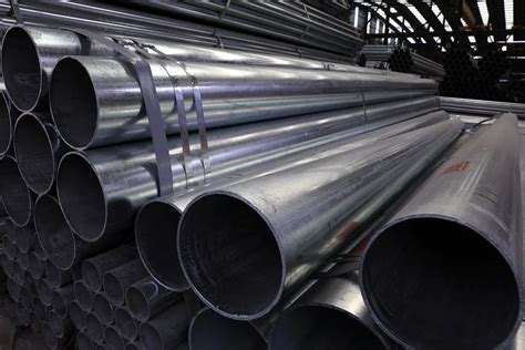 Round JSL 202 Stainless Steel Industrial Pipe 6 Meter Thickness 3mm