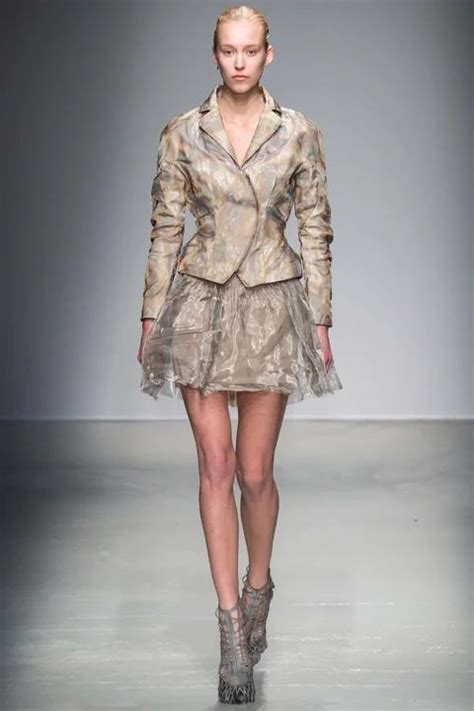 Iris Van Herpen Fall Ready To Wear Collection Oto O Invierno