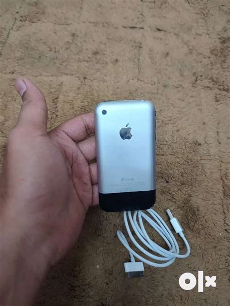 Iphone 2g In A Very Good Condition Mobile Phones 1752401739