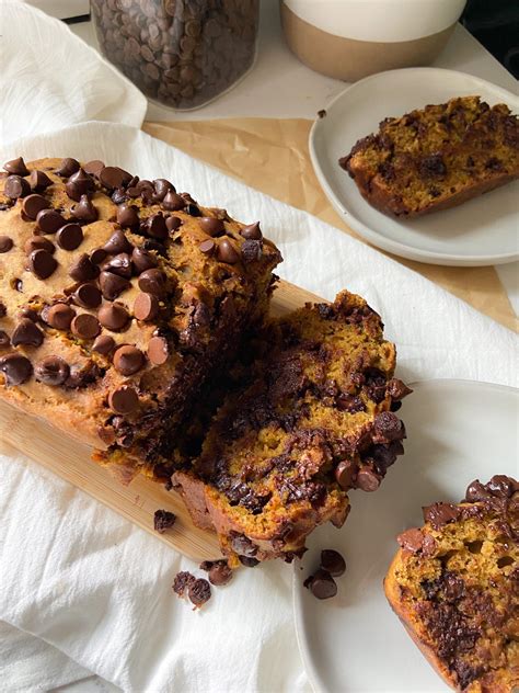 Vegan Pumpkin Chocolate Chip Bread The Kelly Kathleen